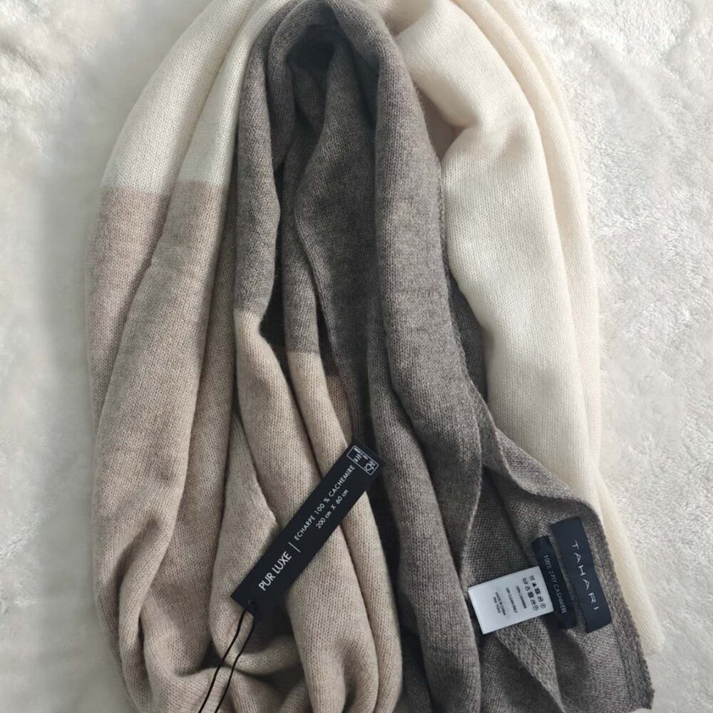 NWT TAHARI 100% 2-PLY Cashmere Scarf Tricolor 23.5” X 79” - Picture 6 of 7